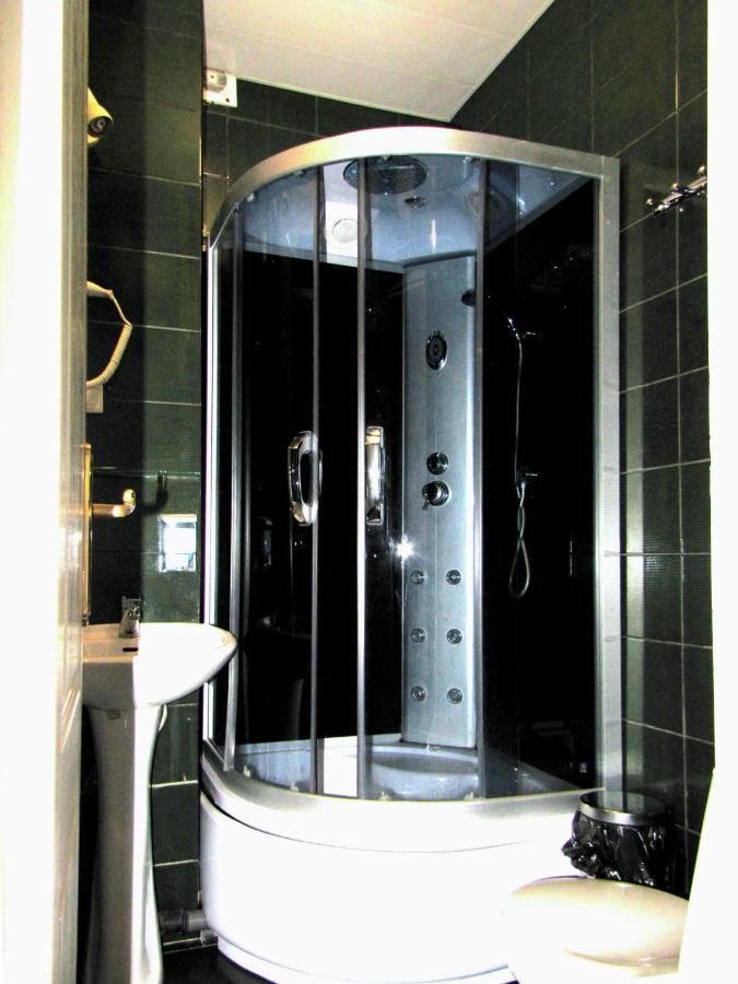 Bella Donna Hotel Chisinau Ngoại thất bức ảnh