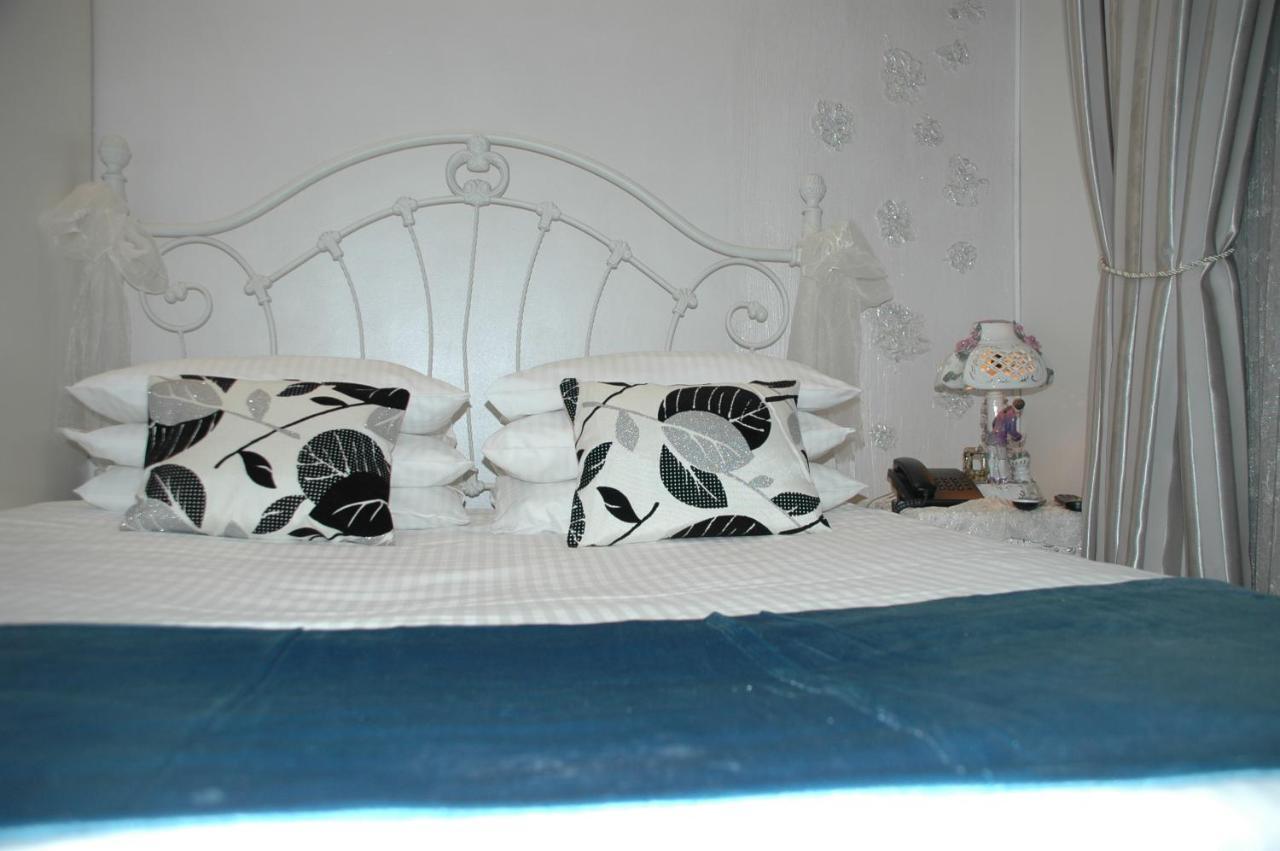 Bella Donna Hotel Chisinau Ngoại thất bức ảnh