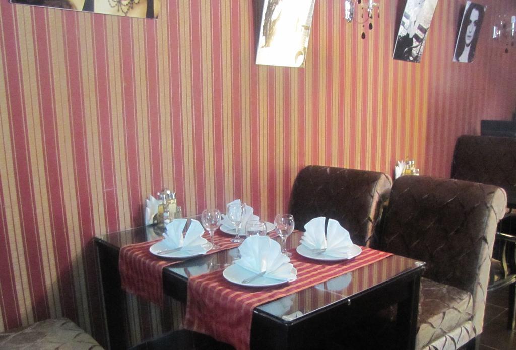 Bella Donna Hotel Chisinau Ngoại thất bức ảnh