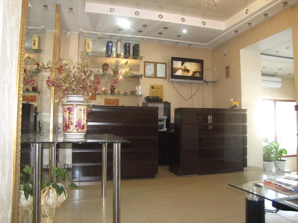 Bella Donna Hotel Chisinau Ngoại thất bức ảnh