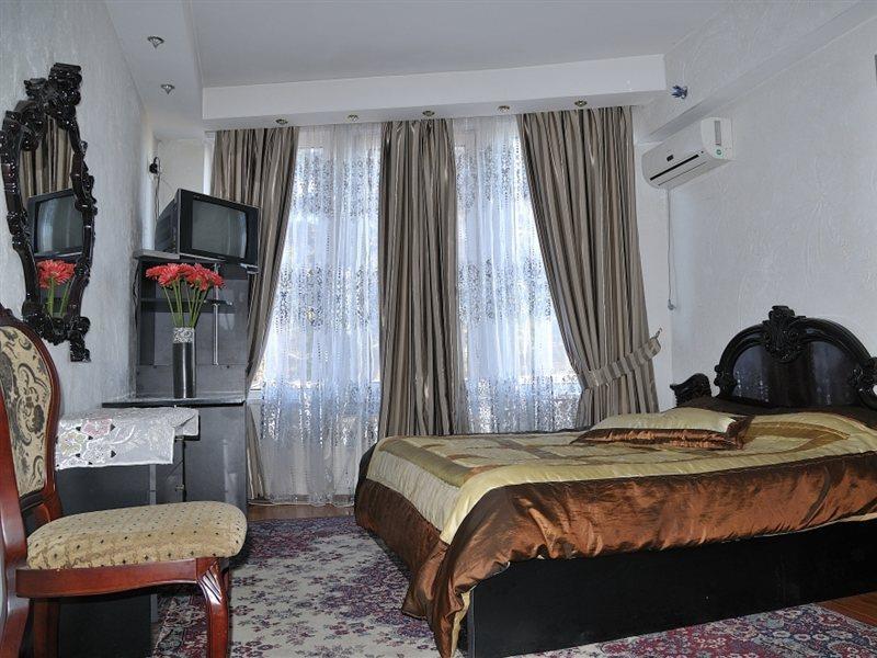 Bella Donna Hotel Chisinau Ngoại thất bức ảnh